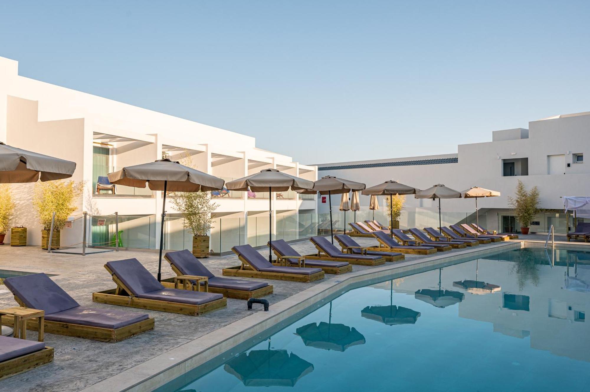 Mirage Bleu Hotel トラガキオン エクステリア 写真