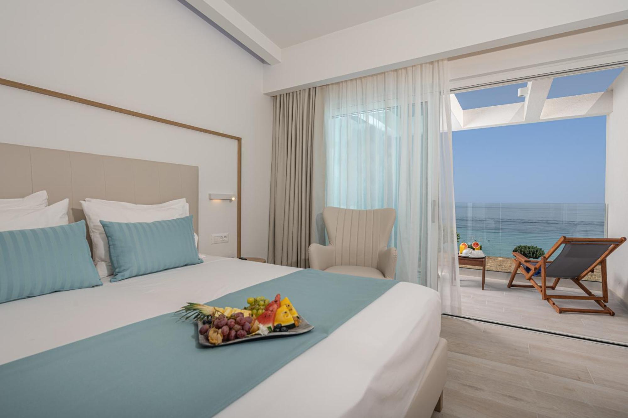 Mirage Bleu Hotel トラガキオン エクステリア 写真