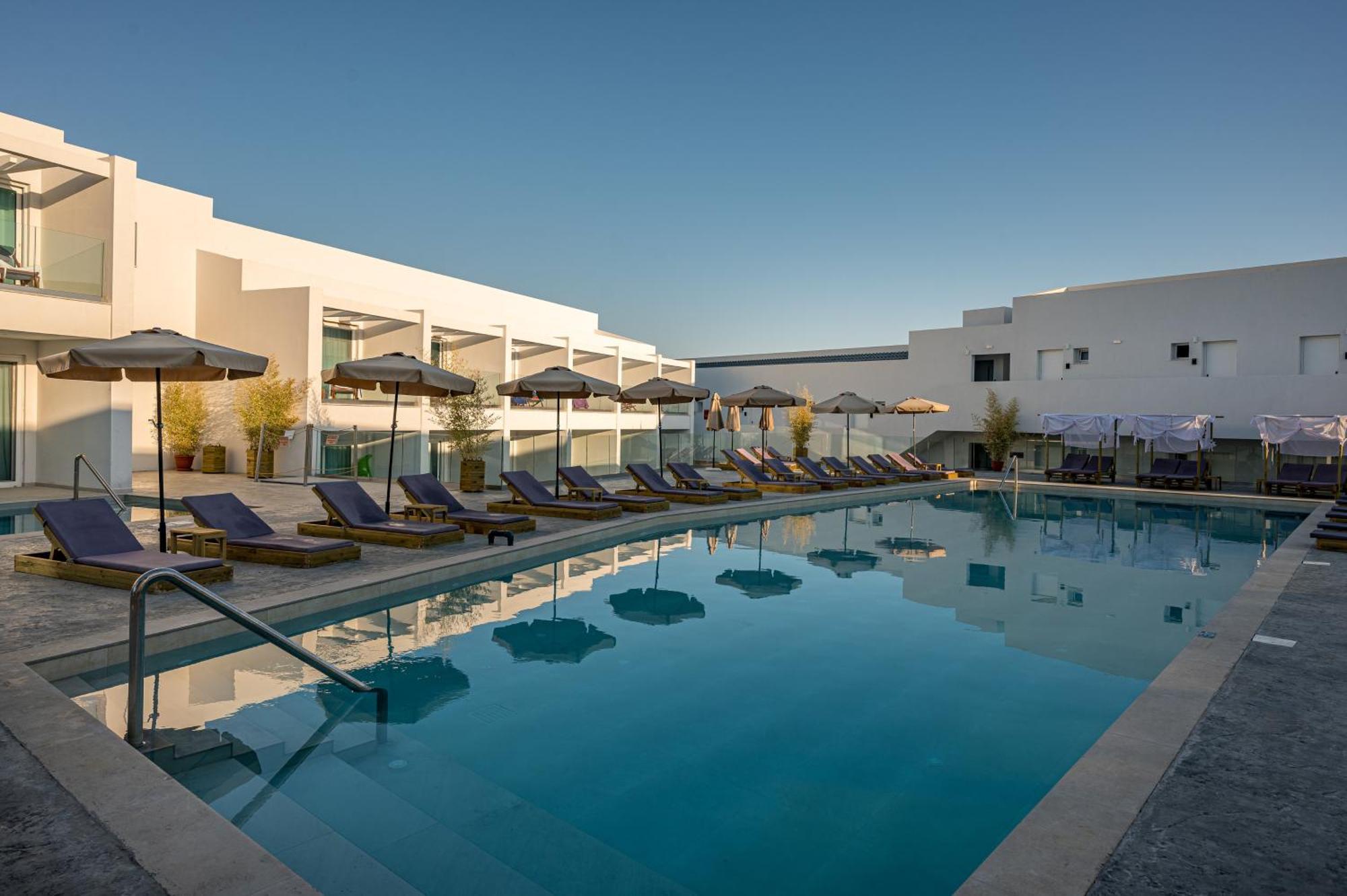 Mirage Bleu Hotel トラガキオン エクステリア 写真
